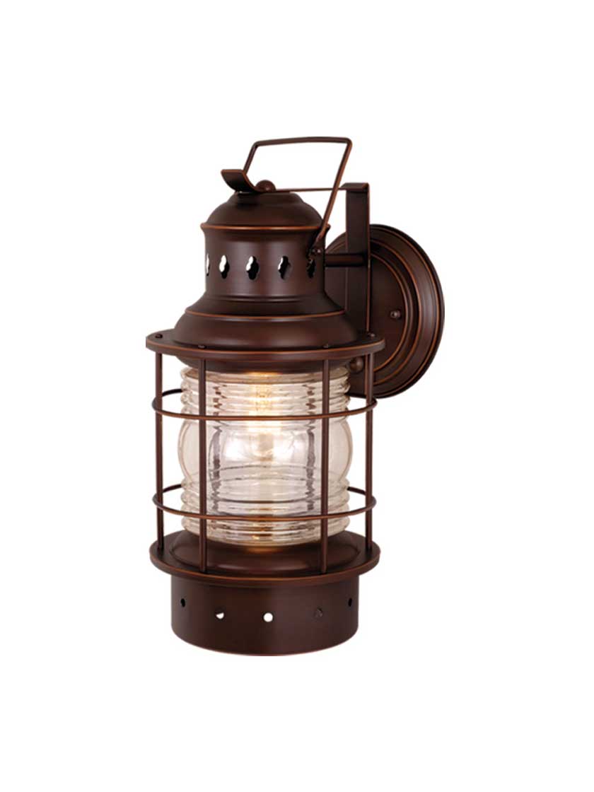 Hyannis 8" Outdoor Wall Sconce